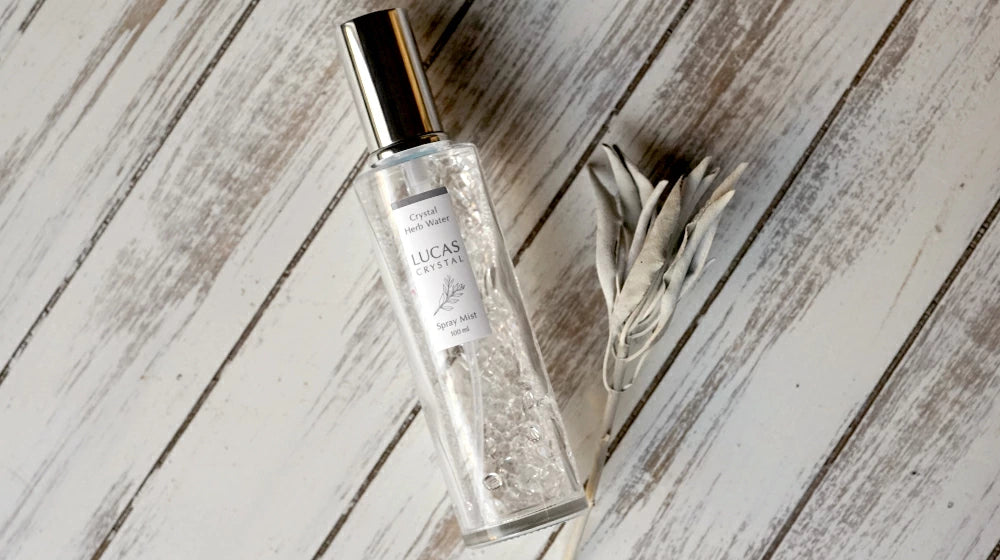 [先着50名プレゼント付き！]浄化 瞑想 お清め★LUCAS ホワイトセージ 浄化スプレー クリスタル 100ml 天然石入り